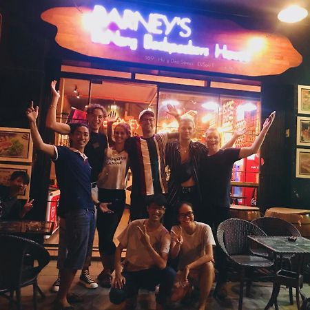 Barney'S Danang Backpackers Hostel Exterior photo