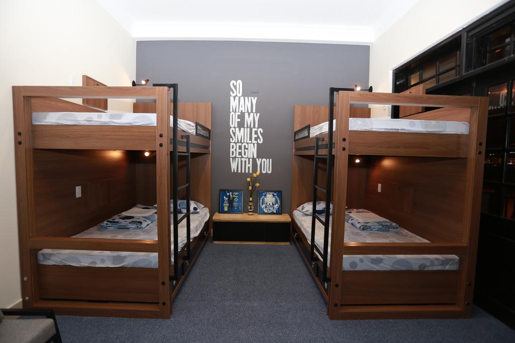 Barney'S Danang Backpackers Hostel Room photo