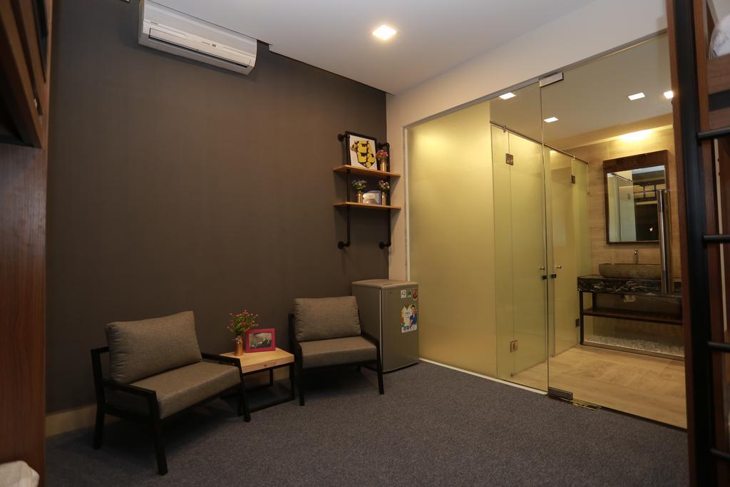 Barney'S Danang Backpackers Hostel Room photo