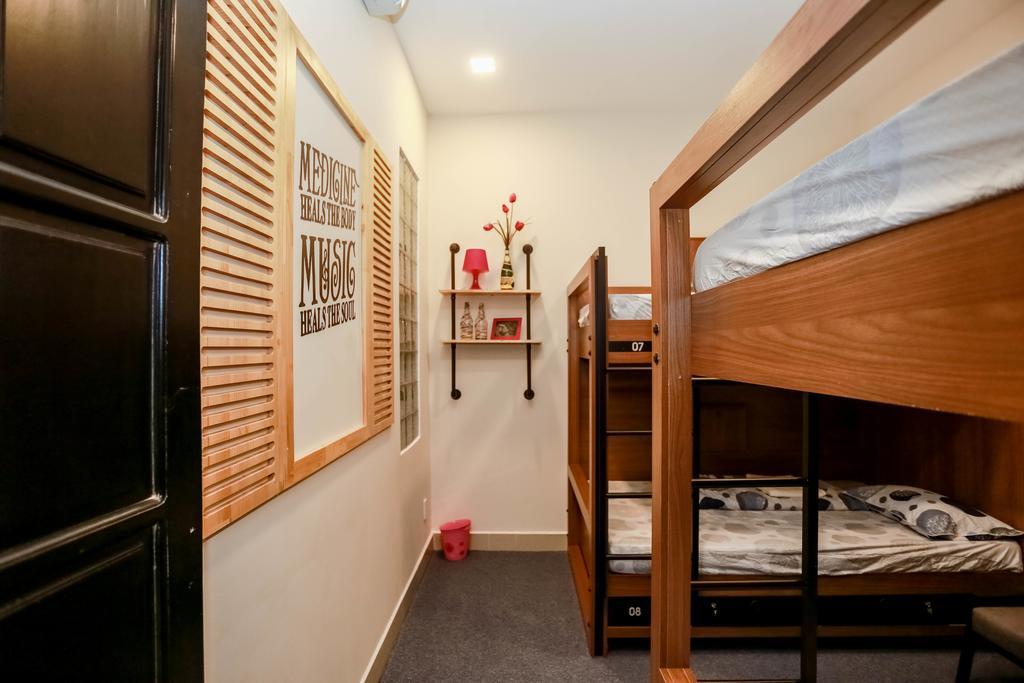Barney'S Danang Backpackers Hostel Room photo