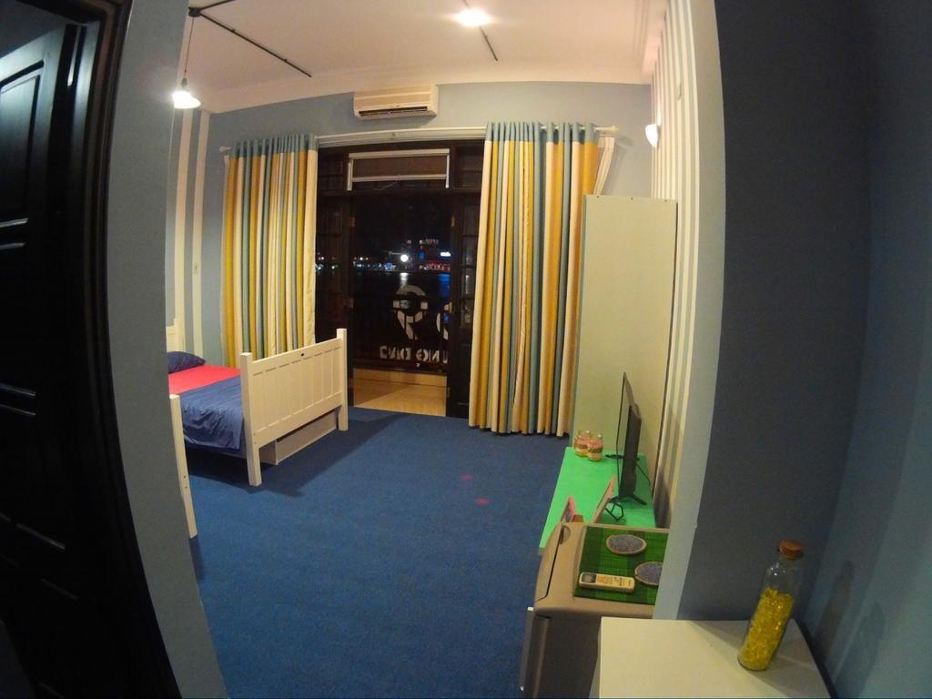 Barney'S Danang Backpackers Hostel Exterior photo